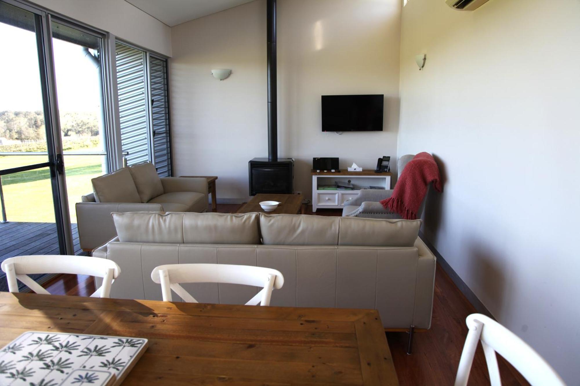 Aparthotel Adina Vineyard Lovedale Exterior foto