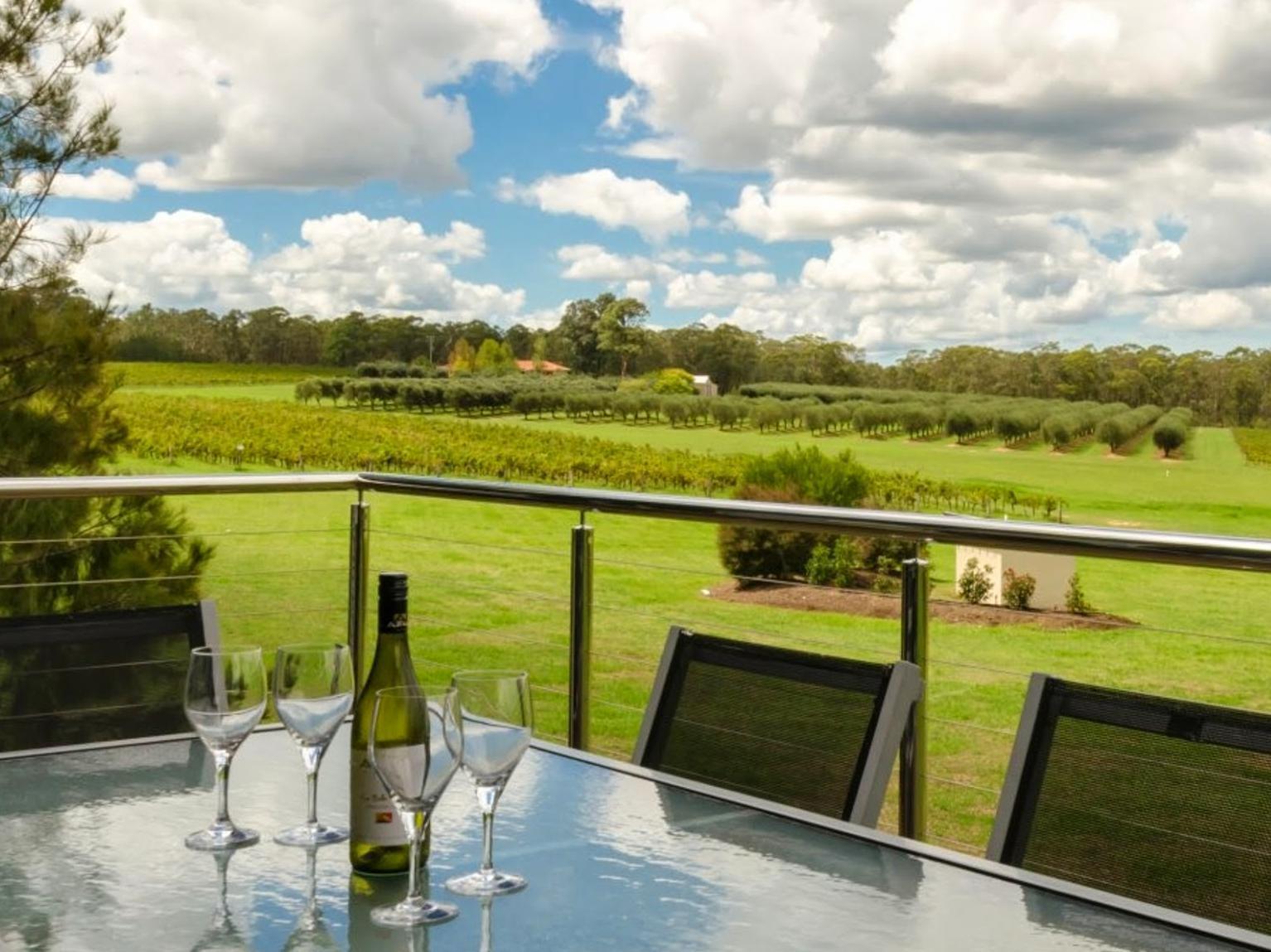 Aparthotel Adina Vineyard Lovedale Exterior foto