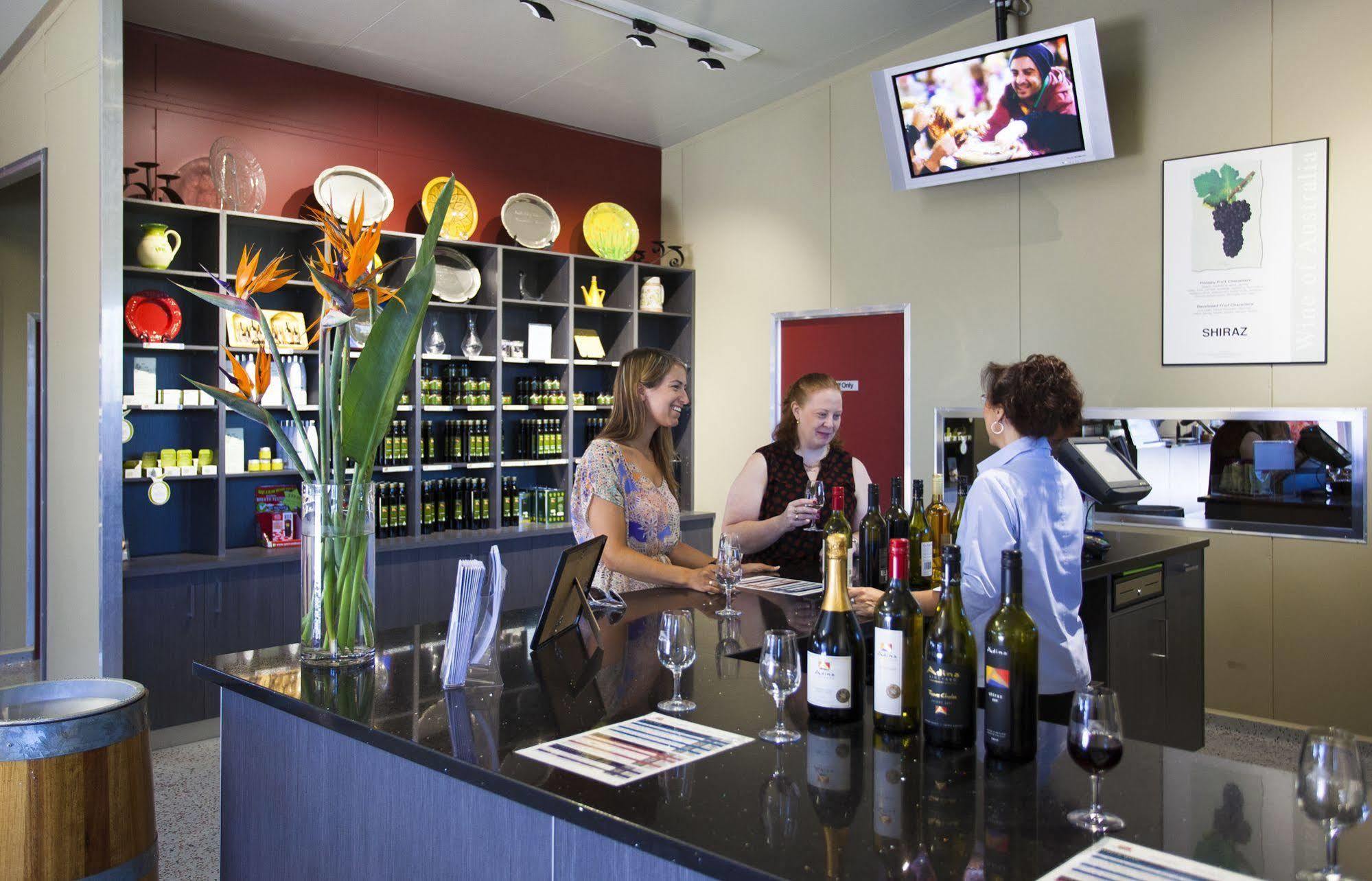 Aparthotel Adina Vineyard Lovedale Exterior foto